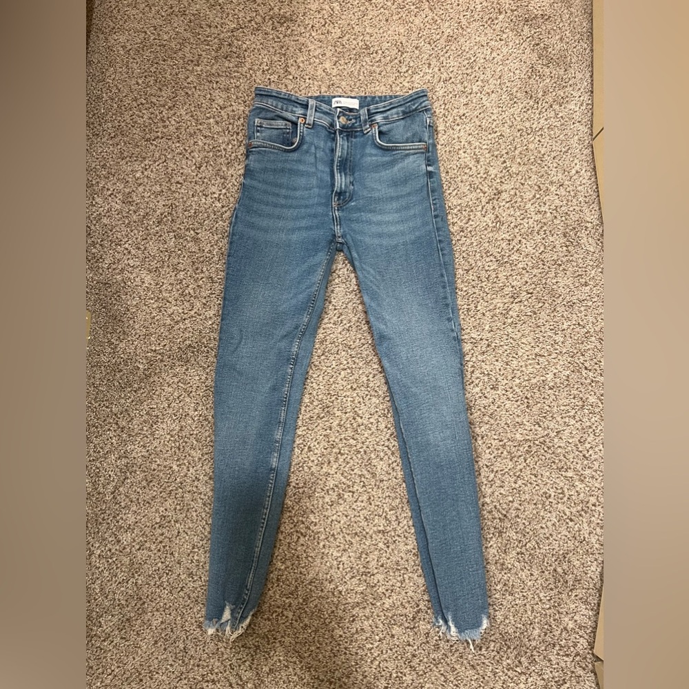 Skinny jeans from Zara, confortable and worn ones
